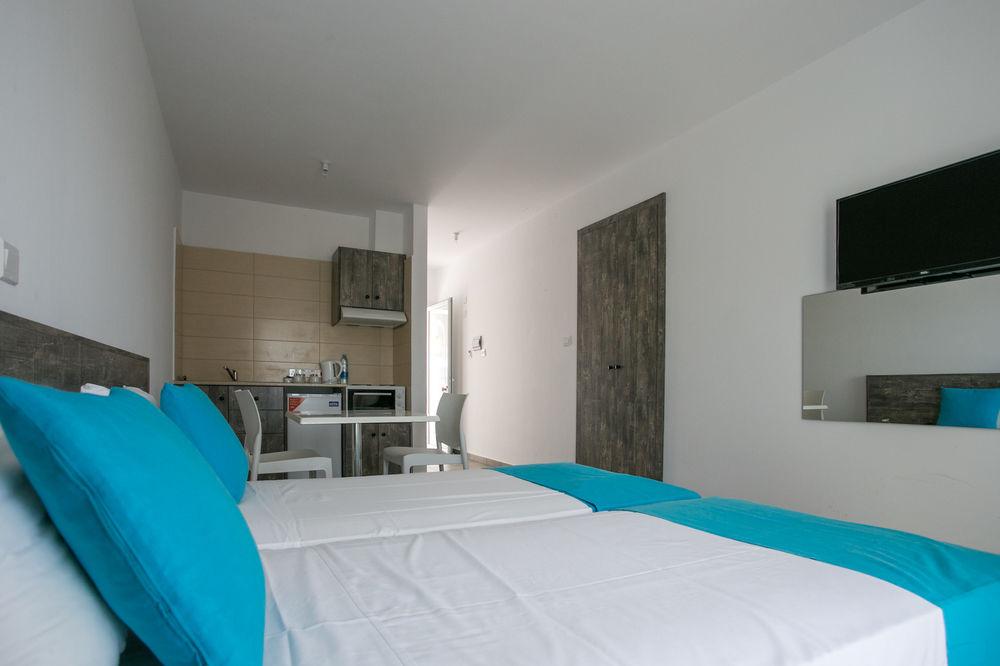 Sea Cleopatra Napa Annex Hotel (Adults Only) 아이아 나파 외부 사진