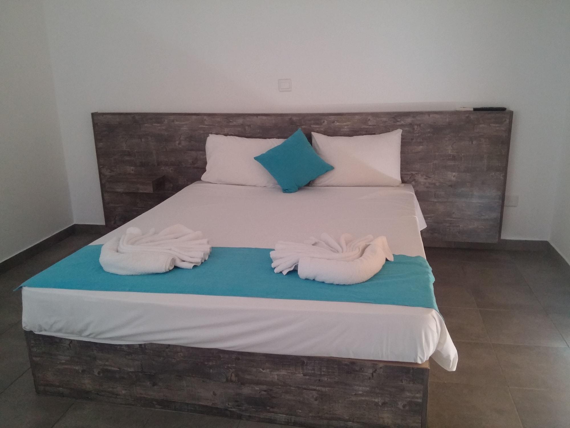 Sea Cleopatra Napa Annex Hotel (Adults Only) 아이아 나파 외부 사진