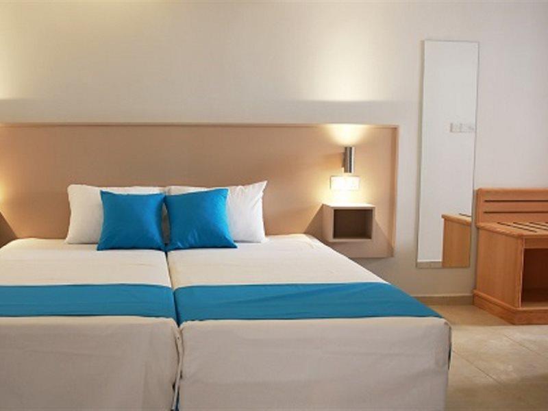 Sea Cleopatra Napa Annex Hotel (Adults Only) 아이아 나파 외부 사진