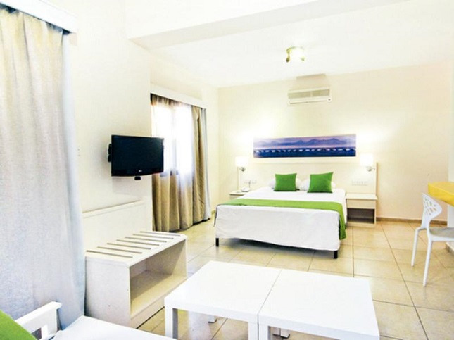 Sea Cleopatra Napa Annex Hotel (Adults Only) 아이아 나파 외부 사진